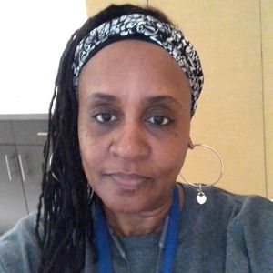 Meet your Posher, Yvonne